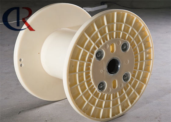 Miembro de fuerza Bucking anti de FRP situado en la periferia de centro de cables ópticos